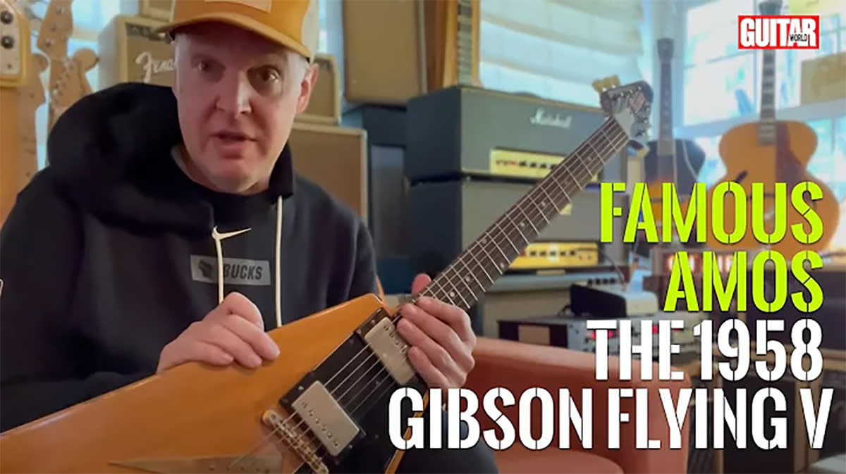  Joe Bonamassa demoes his 1958 'Amos' Gibson Flying V. 