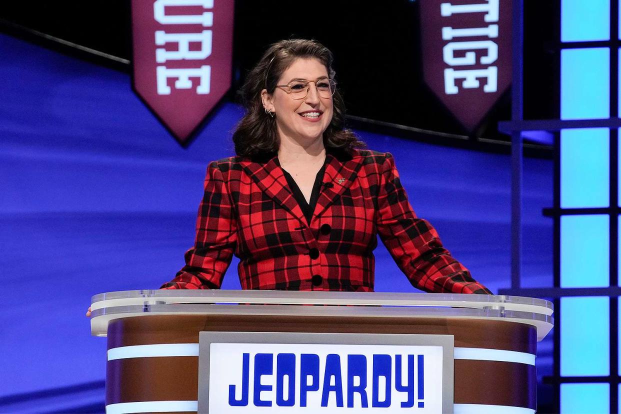 Jeopardy! National College Championship, hosted by Mayim Bialik, debuts TUESDAY, FEB. 8 on ABC