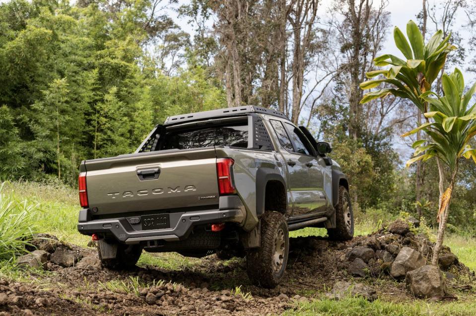 2024 toyota tacoma trailhunter press images