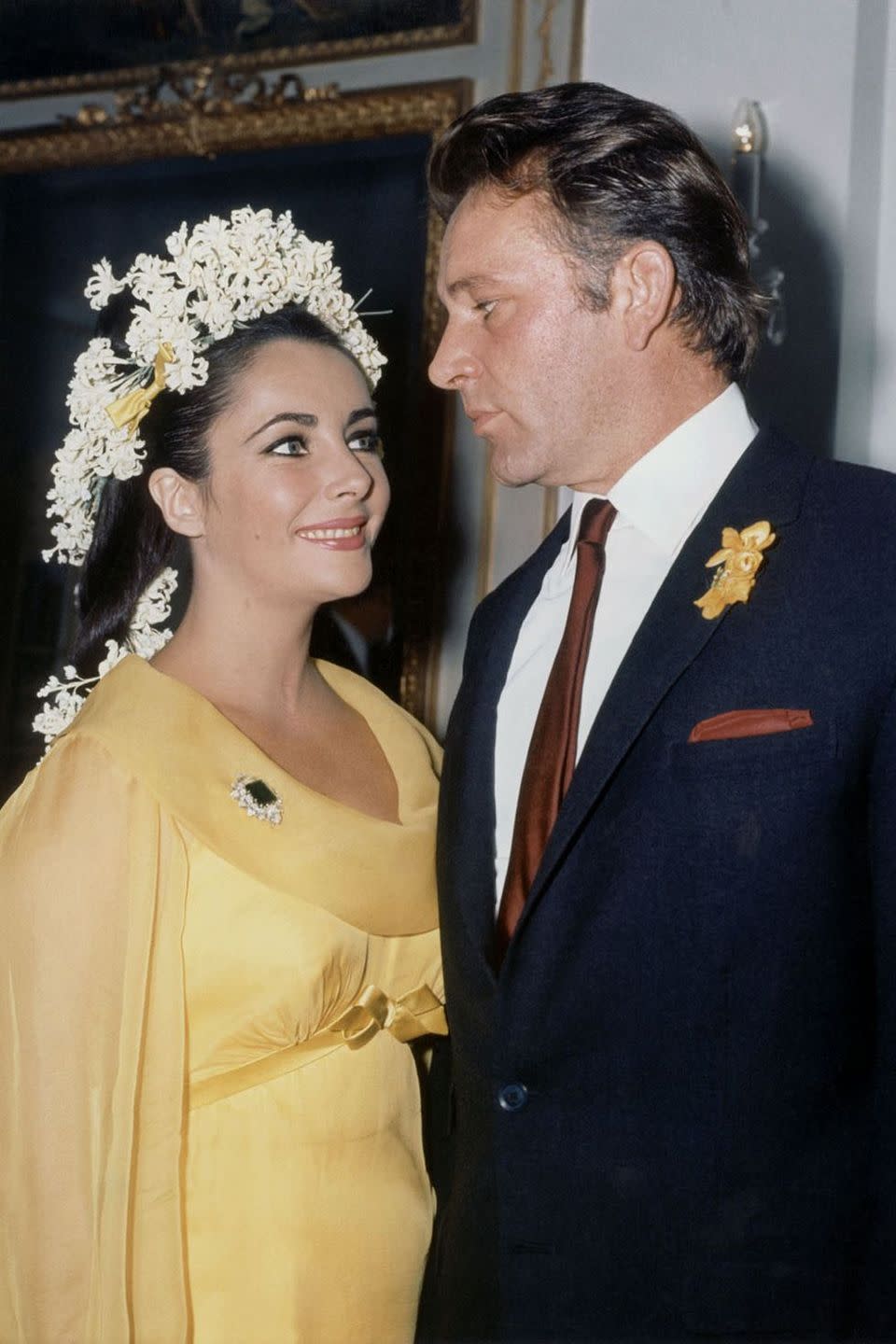 1964: Liz Taylor and Richard Burton