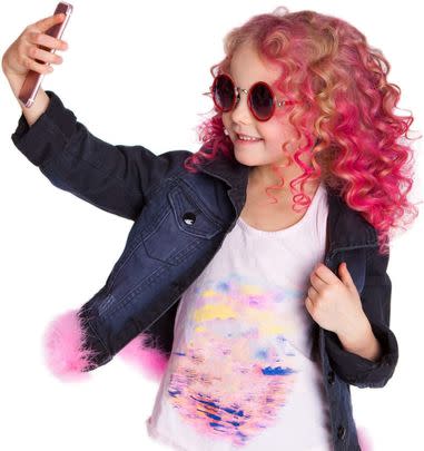 Nab 58% off this hair chalk set that'd make a great budget-friendly stocking filler.