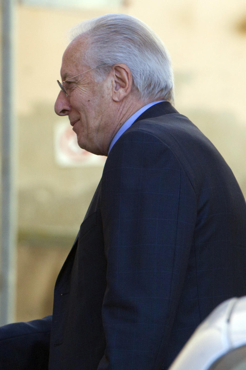 Chief prosecutor Francesco Verusio arrives for the preliminary, closed-door hearing for the 2012 grounding off Tuscany that killed 32 people, in Grosseto, Italy, Monday, April 15, 2013. An Italian court is mulling whether to hand down indictments against the captain and some crew of the Costa Concordia cruise ship for the 2012 grounding off Tuscany that killed 32 people. Prosecutors want Capt. Francesco Schettino to stand trial for alleged manslaughter, causing a shipwreck and abandoning the ship before all passengers had been evacuated. They want four other crew members and a Costa manager to face charges of having botched the emergency Schettino attended the preliminary, closed-door hearing Monday in the Tuscan city of Grosseto; the timing of a decision was unknown. (AP Photo/Andrew Medichini)