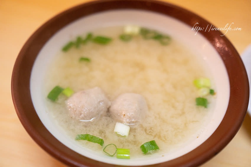 劉古早味黑豬肉爌肉飯