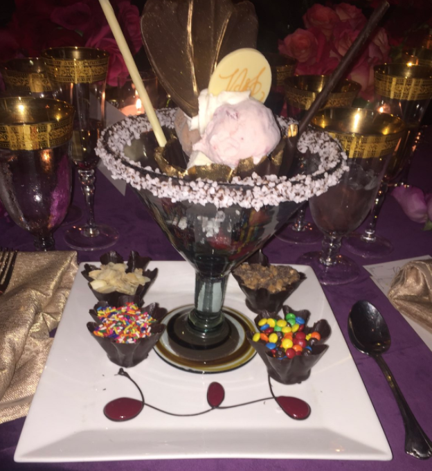 <p>The desserts also appeared to be on point. (Twitter – CatchKD7) </p>