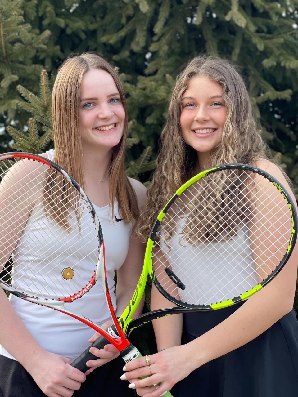 Williamston seniors Kennedy Carson, left, and Lauren Kersten were first team all-state selections in Division 3 by the Michigan High School Tennis Coaches Association.