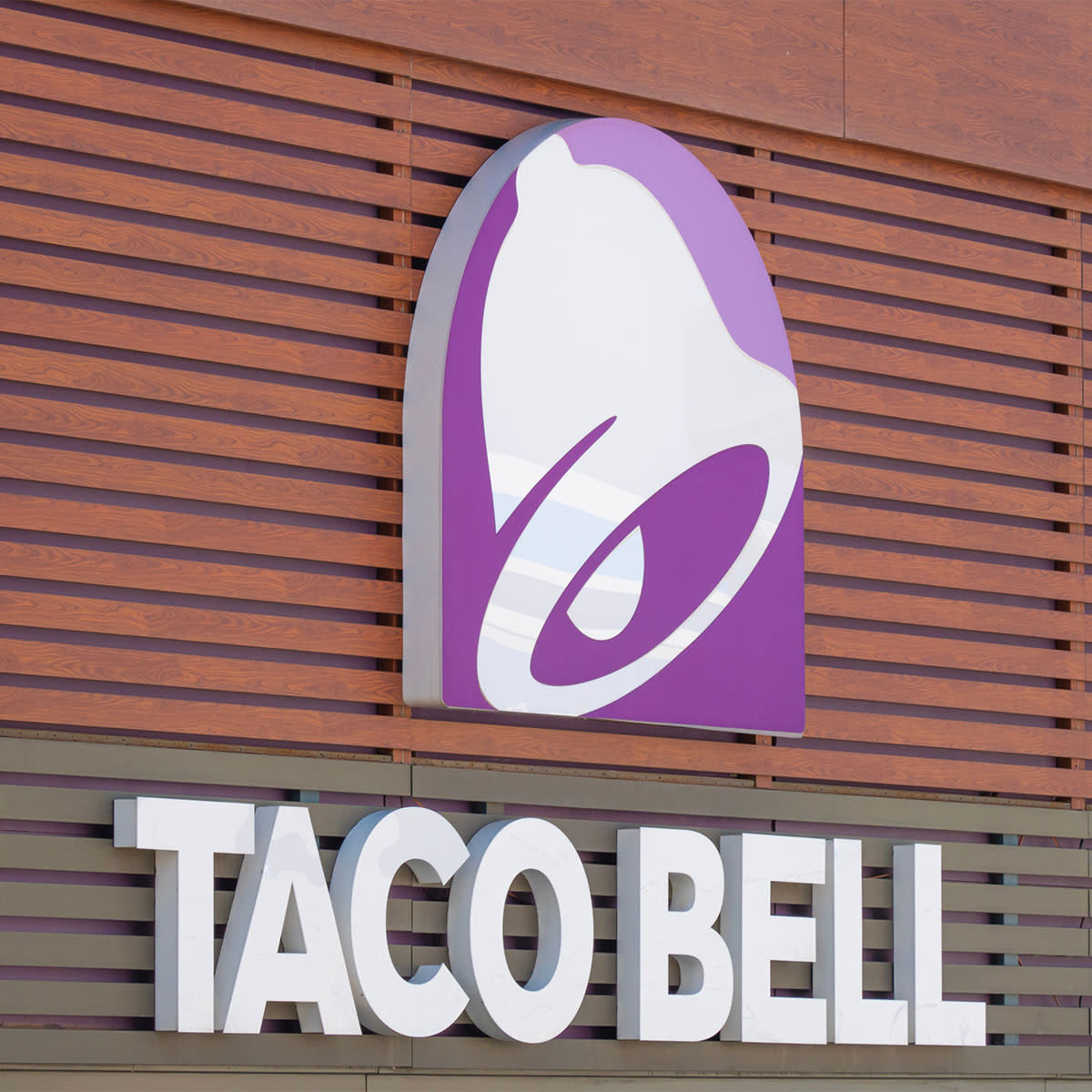 taco bell sign