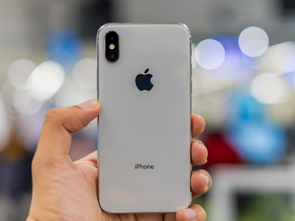 Huge new 'iPhone XL' to launch this year (along with a cheap £450
