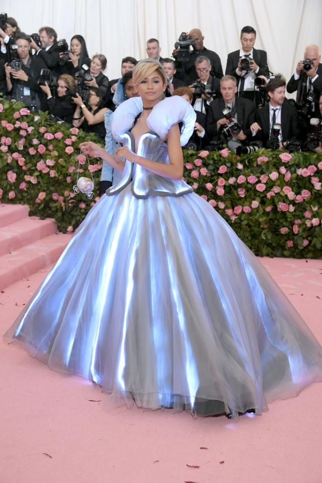 Zendaya Is Literally Cinderella in a Fluorescent Tommy Hilfiger Dress ...