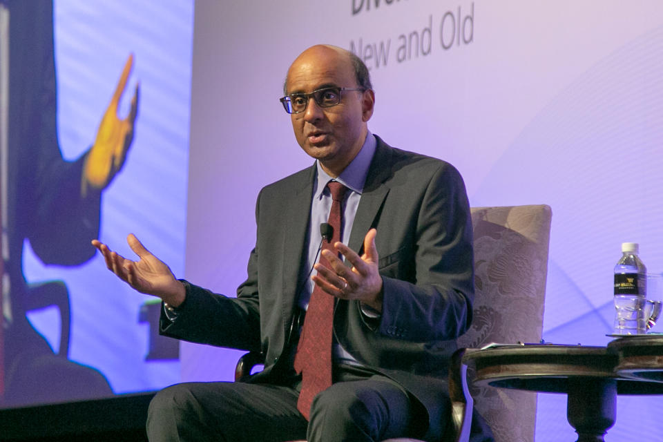 Deputy Prime Minister Tharman Shanmugaratnam speaking during the pre-conference dinner for the 30th anniversary conference of the Institute of Policy Studies (IPS) on Thursday (25 October). (PHOTO: Dhany Osman / Yahoo News Singapore)