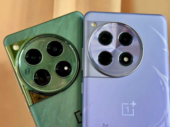 Flowy Emerald OnePlus 12 (left) and a Genshin Impact Edition OnePlus 12R.