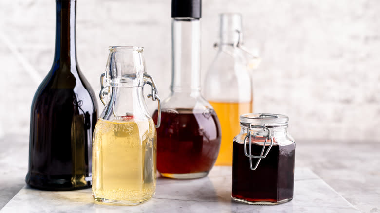 Different types of vinegar