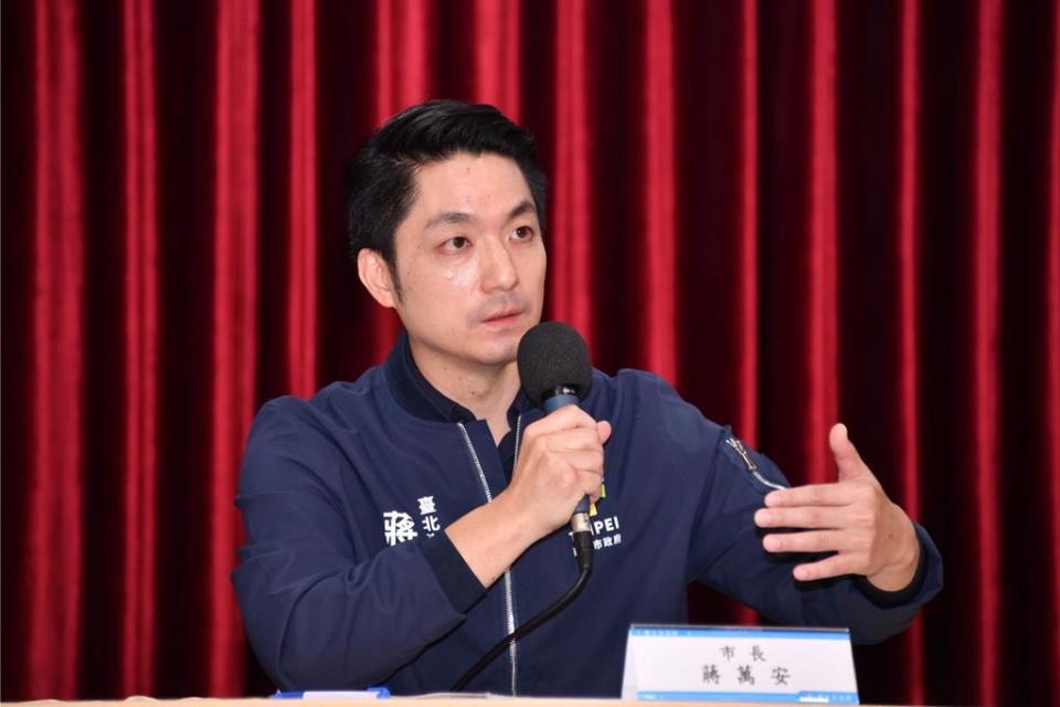 台北市長蔣萬安30日表示，目前大同區已有民生汐止線與社子島輕軌2條路線，民汐線預計在四月初提報中央，社子島輕軌則預計在明年開始相關規畫。（台北市政府提供／丁上程台北傳真）