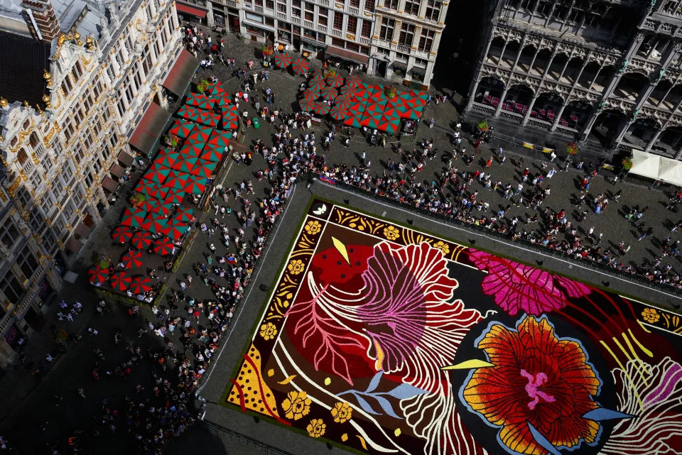 La alfombra de flores ''Art Nouveau'' en Bruselas