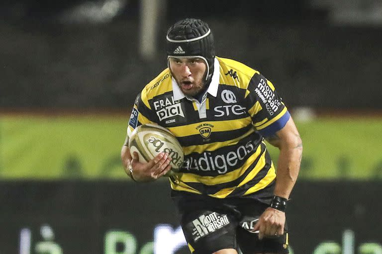 Carlos Muzzio en Mont de Marsan, durante un partido del Pro D2 de Francia