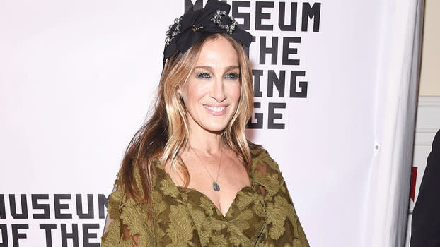 Sarah Jessica Parker Is So Down For A Hocus Pocus And Sex And The City Sequel