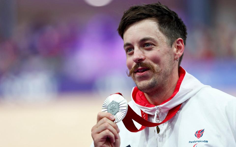 Blaine Hunt after winning silver in the men's C4 to C5 1,000m time trials final