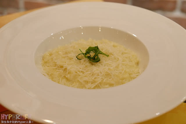 台中ㄨ子（叉子）- 親子餐廳推薦、輕井澤旗下義大利料理新品牌、有超大遊戲沙