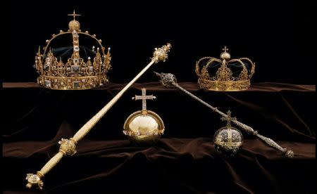 The Swedish Royal Family's crown jewels from the 17th century are seen in this undated handout photo obtained by Reuters on August 1, 2018. SWEDISH POLICE/via REUTERS