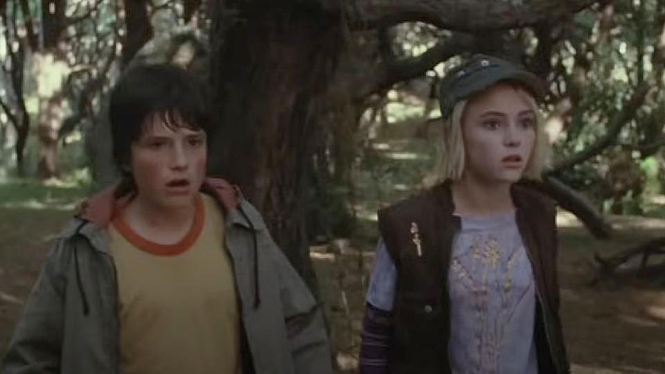 The two stars of Bridge to Terabithia.