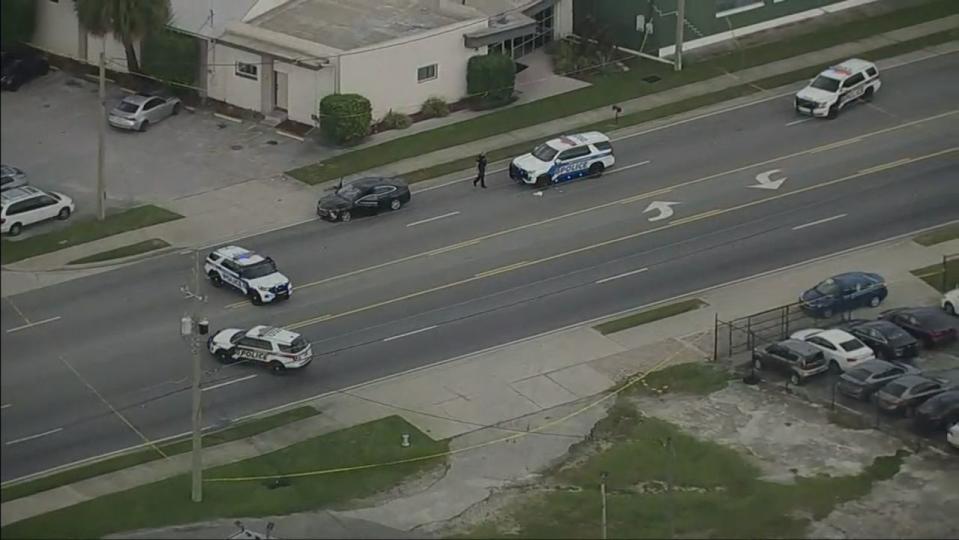 Multiple people were shot Friday afternoon at an apartment complex in Orlando, sources told Channel 9.