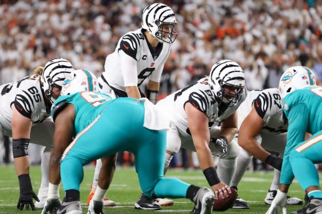 Prime Video's Thursday Night Football Draws Fewer Viewers in Week 2, Still  Wins Night