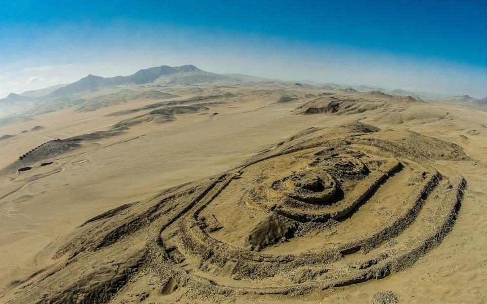 Chankillo Archaeoastronomical Complex - IDARQ