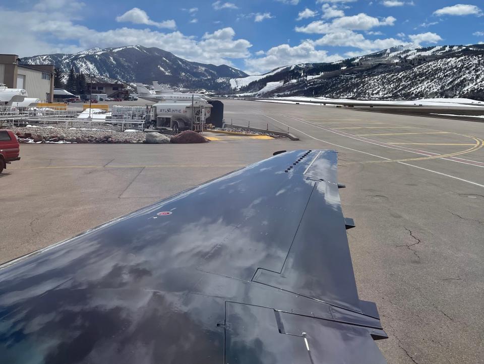 Landing in Aspen.