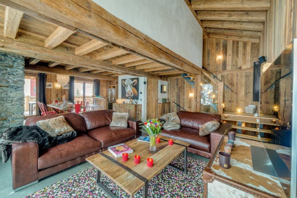 Jupiter Chalet is located 10 minutes’ walk from central Val d’Isère. (Ski France)