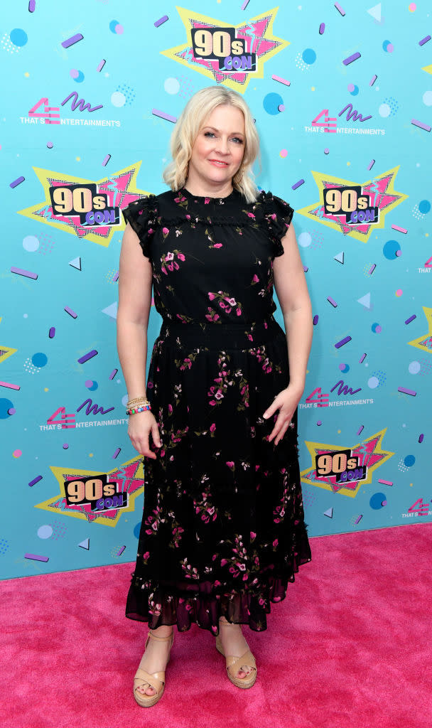 Closeup of Melissa Joan Hart on the red carpet