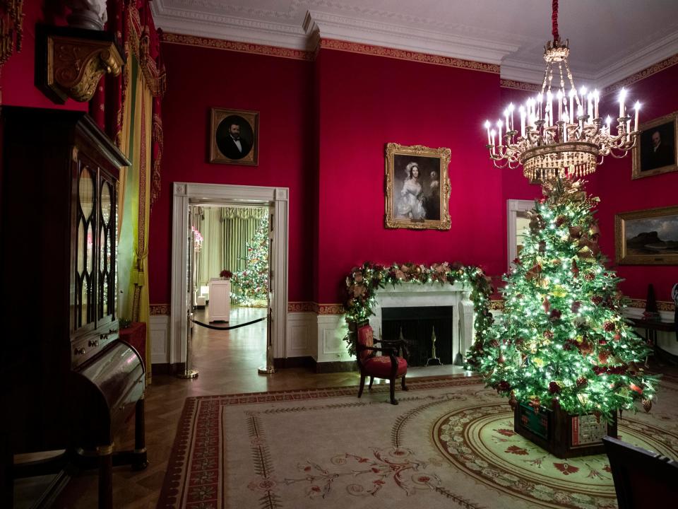 The Red Room decorated for Christmas.