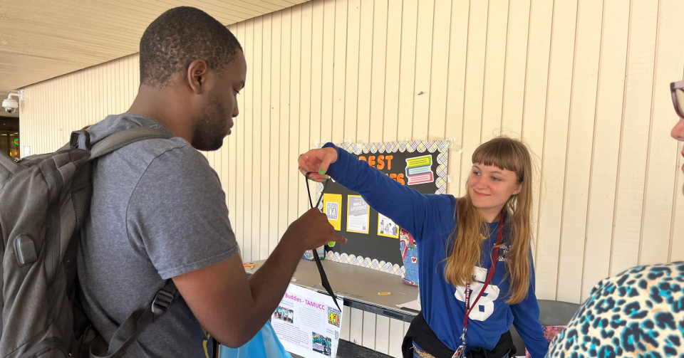 TIDES participant and Flour Bluff ISD student Sheyenne Madison, right, recruits students for the Best Buddies program at Texas A&M University-Corpus Christi on Tuesday, Feb. 21, 2023. TIDES, which stands for Teaching Independence, Empowerment and Determination Skills, is a university program that aims to help young adults with disabilities develop independent living skills.