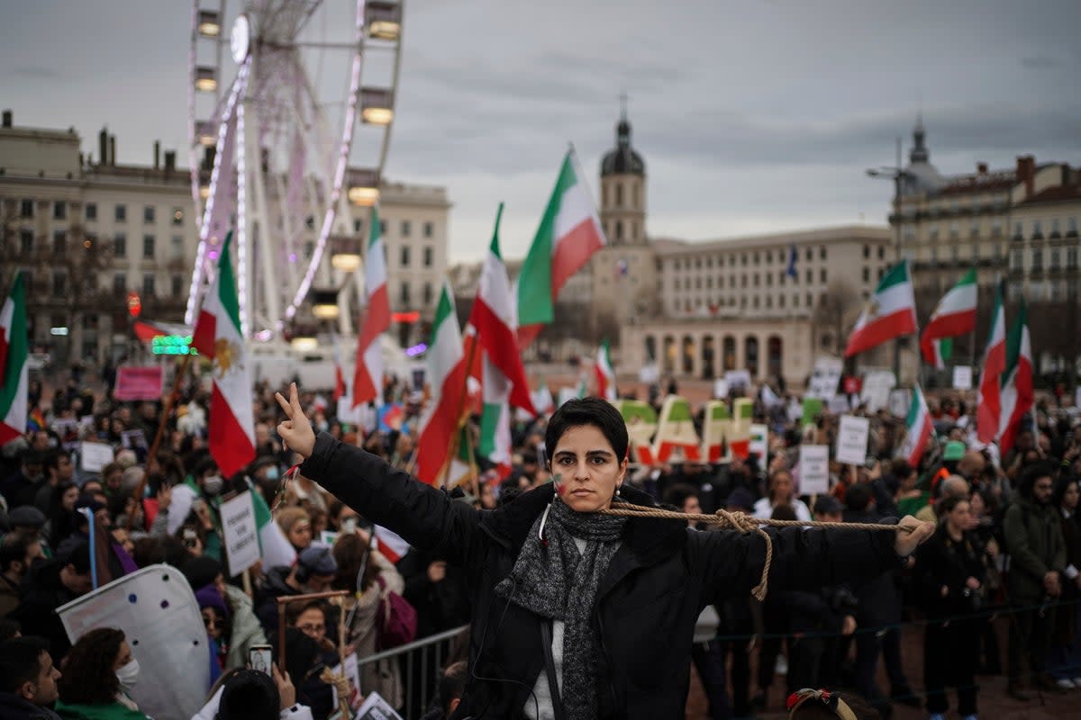 EUROPA-IRÁN PROTESTAS (AP)