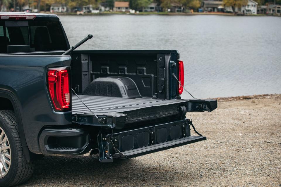 View 2019 GMC Sierra 1500 Photos