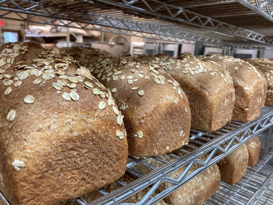 Fresh-baked bread cools Aug. 15, 2023 at Klinger's Bread Co. in South Burlington.