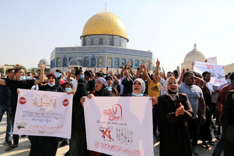 Palestinians protest over Prophet Mohammad cartoon, after Friday prayers in Jerusalem's Old City