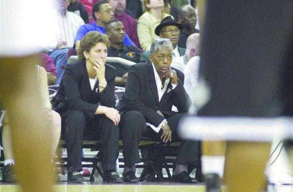 Arsonia Stroud, right, and assistant coach Paula Blackwell watch the action during York’s 2003 Class AAA state championship game against Dreher.