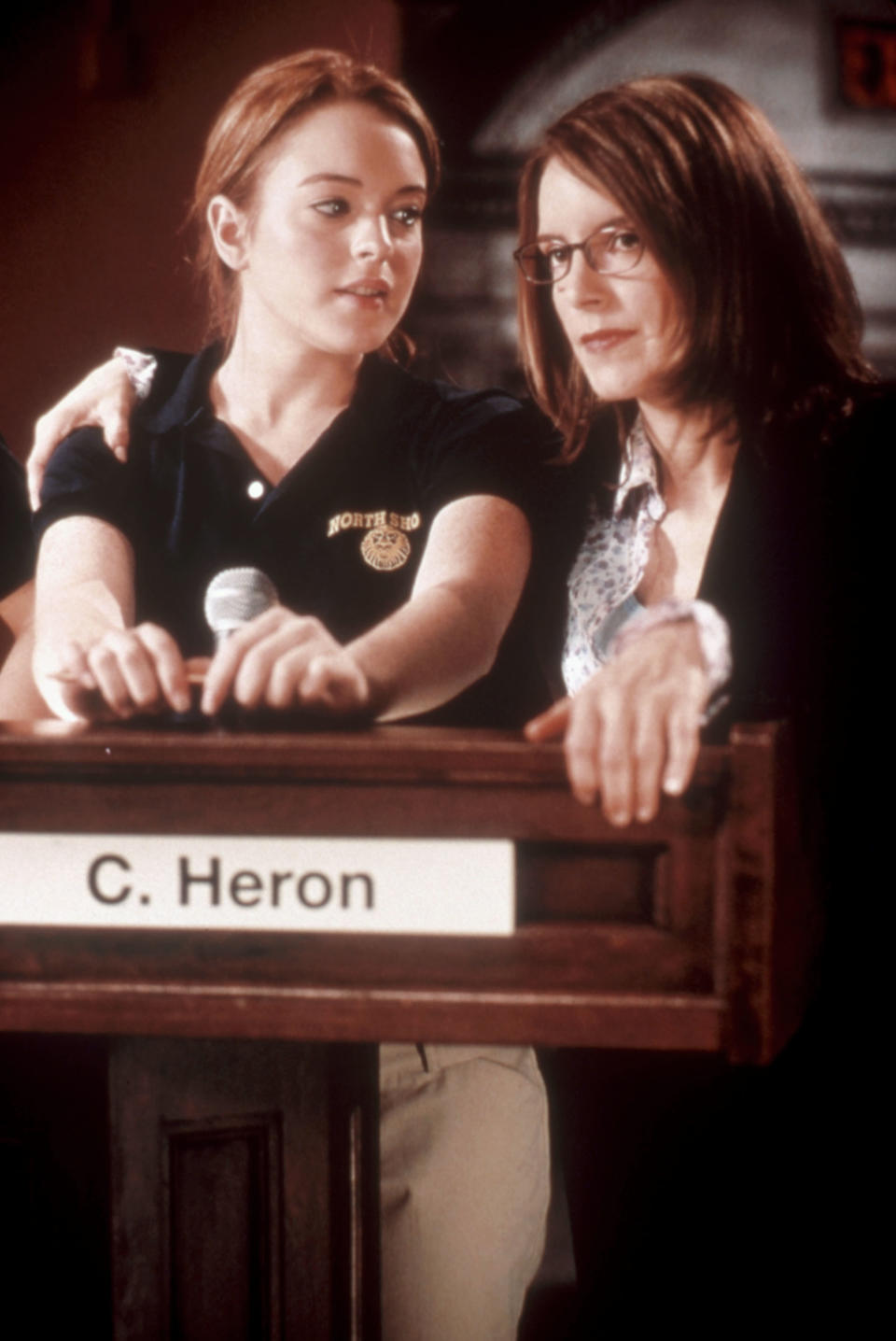 Tina Fey and Lindsay Lohan filming the academic decathalon scene