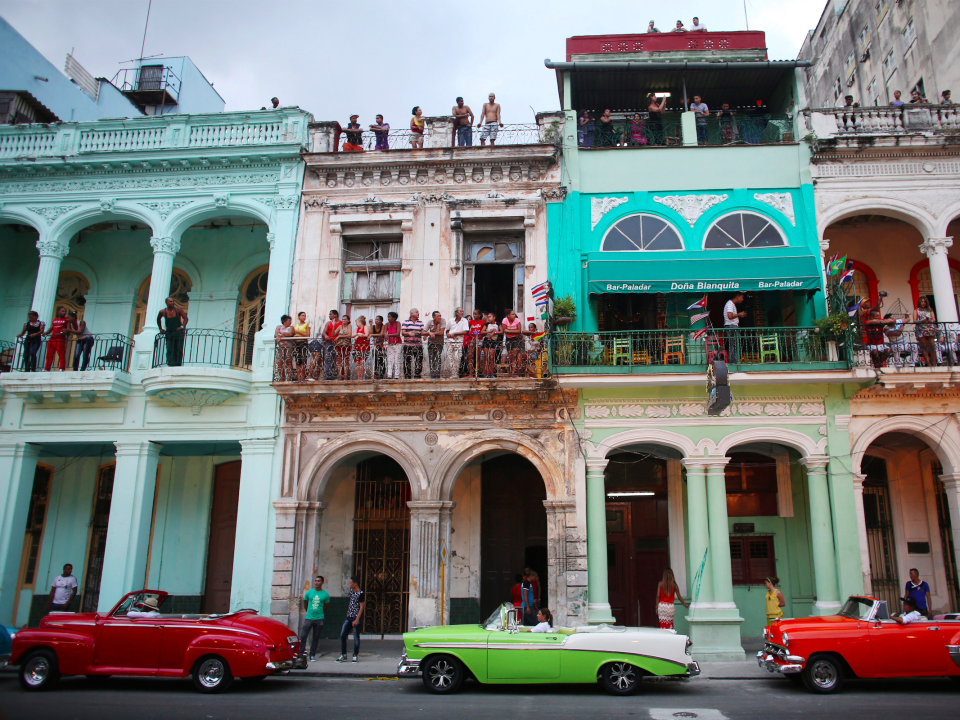 havana cuba colorful cars