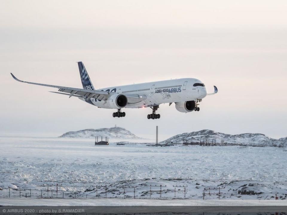 Airbus A350-1000