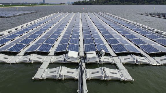 A one-megawatt floating solar test project in Singapore.