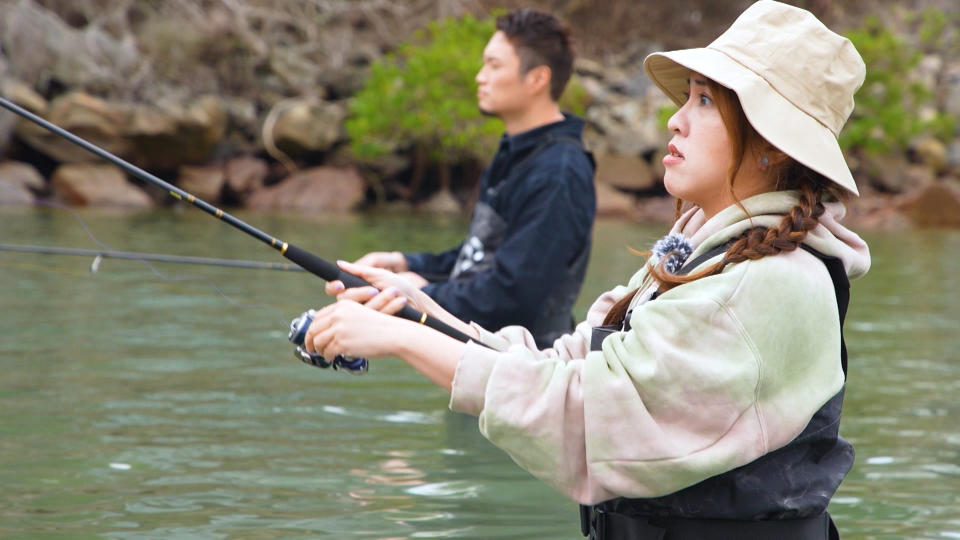 Serrini於節目中嘗試親自釣魚