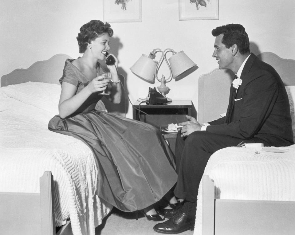 1955: A surprise marriage