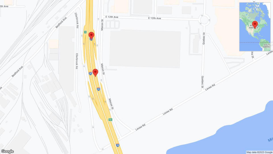 A detailed map that shows the affected road due to 'Broken down vehicle on northbound I-29/I-35 in North Kansas City' on December 17th at 3:01 p.m.