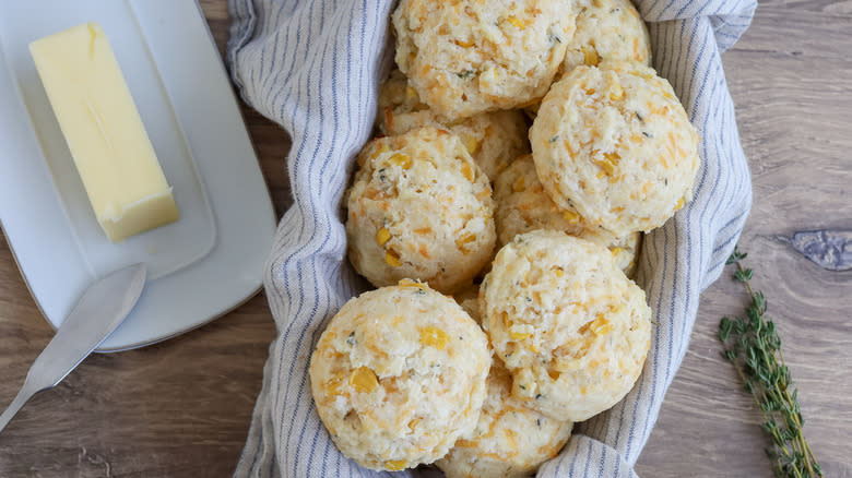 corn biscuits with butter