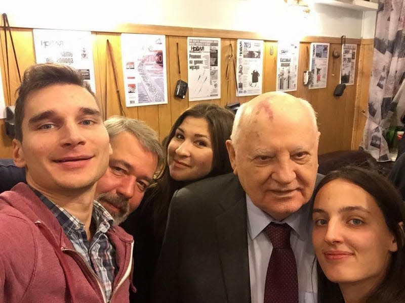 Gorbachev with Novaya Gazeta journalists, including Dmytry Muratov and Pavel Kanygin, the author of this piece, on the left.