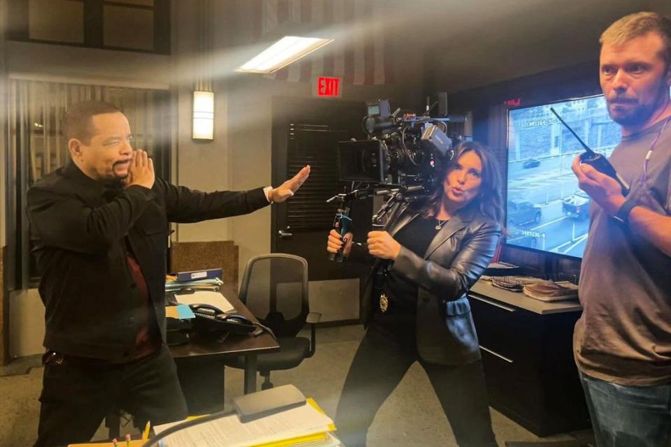 <p>Mariska Hargitay/ Instagram</p> Ice-T with Mariska Hargitay on the set of 