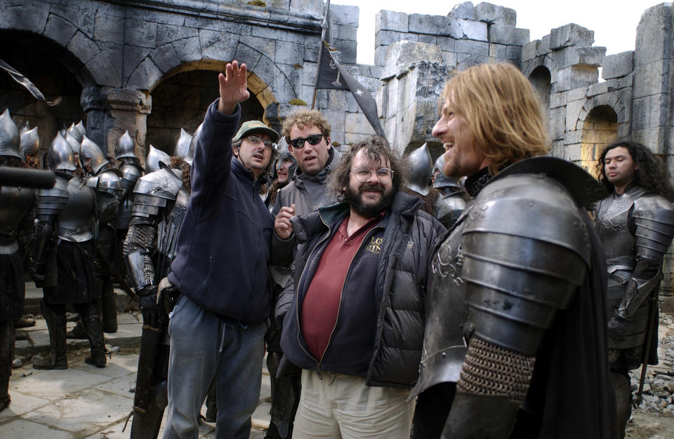 Sean Bean on set with Peter Jackson and others