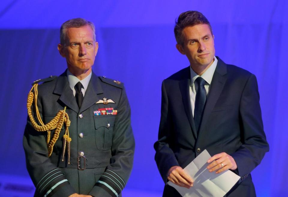 Defence Secretary Gavin Williamson (right) and Chief of the Air Staff, Air Chief Marshall Sir Stephen Hillier (left) before the unveling of the new Tempest fighter jet (PA)