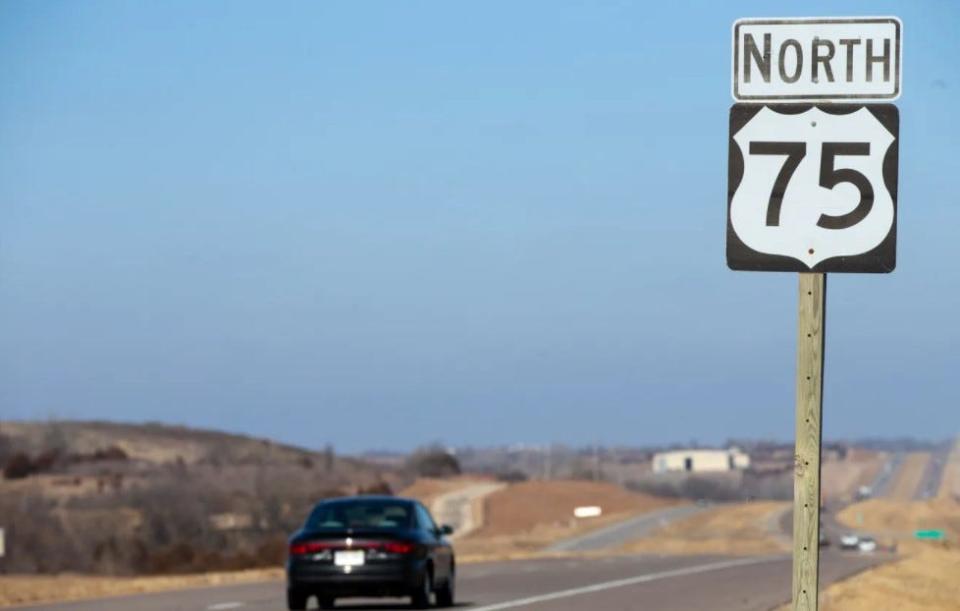 Kansas politicians argued over an effort to defund the planned expansion of US-75 highway to four lanes north of Holton.