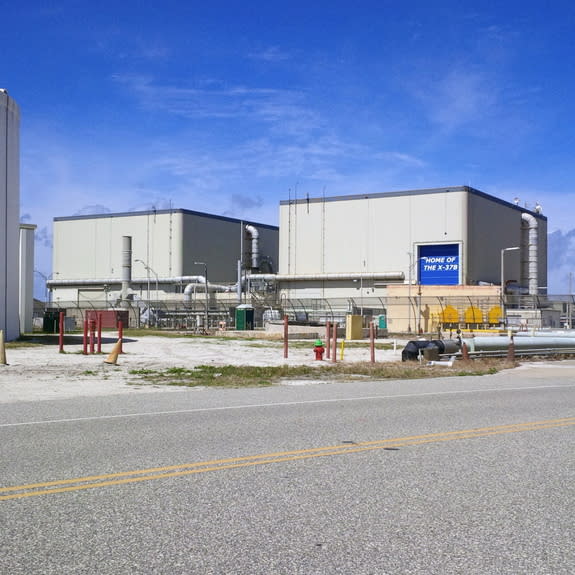 Former shuttle processing area at the Kennedy Space Center has been overhauled by Boeing to prep the military’s secretive X-37B space plane.